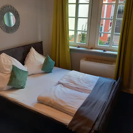 Altstadt Oase アパートホテル