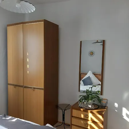 Altstadt Oase アパートホテル *